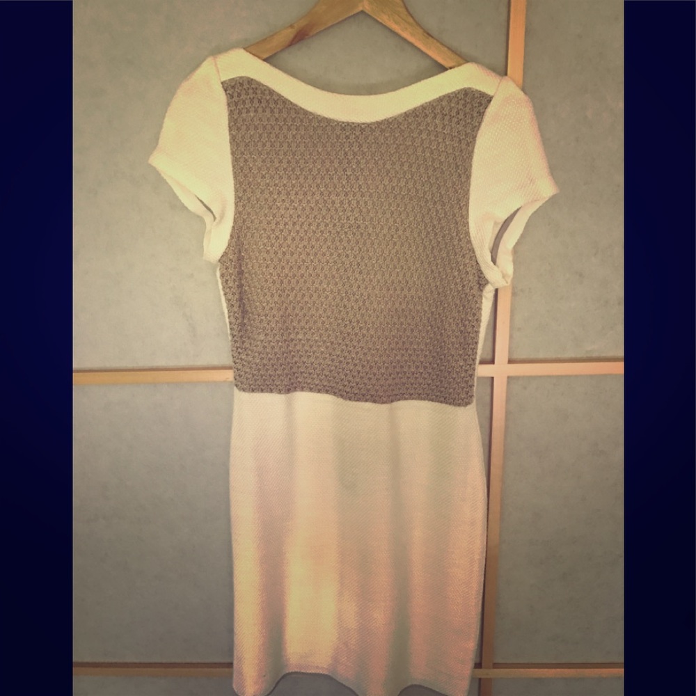 L’agence dress size 4